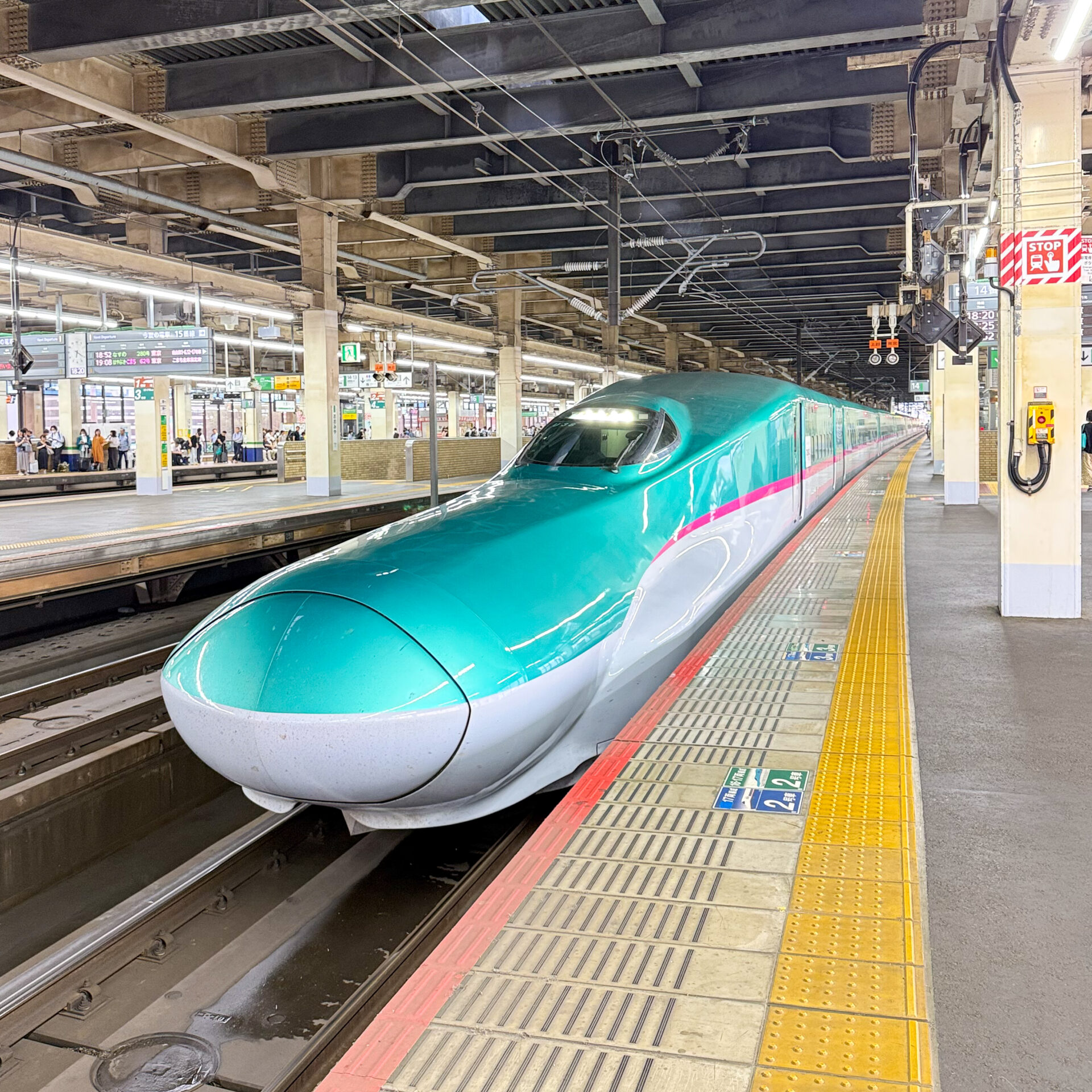 はやぶさ号大宮駅にて