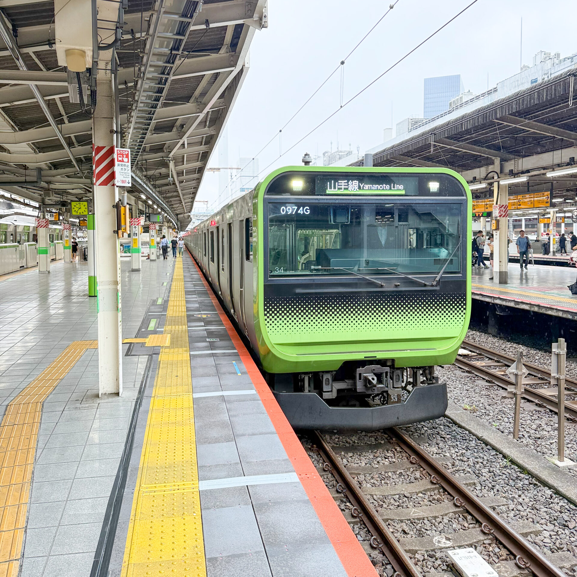池袋駅山手線ホーム