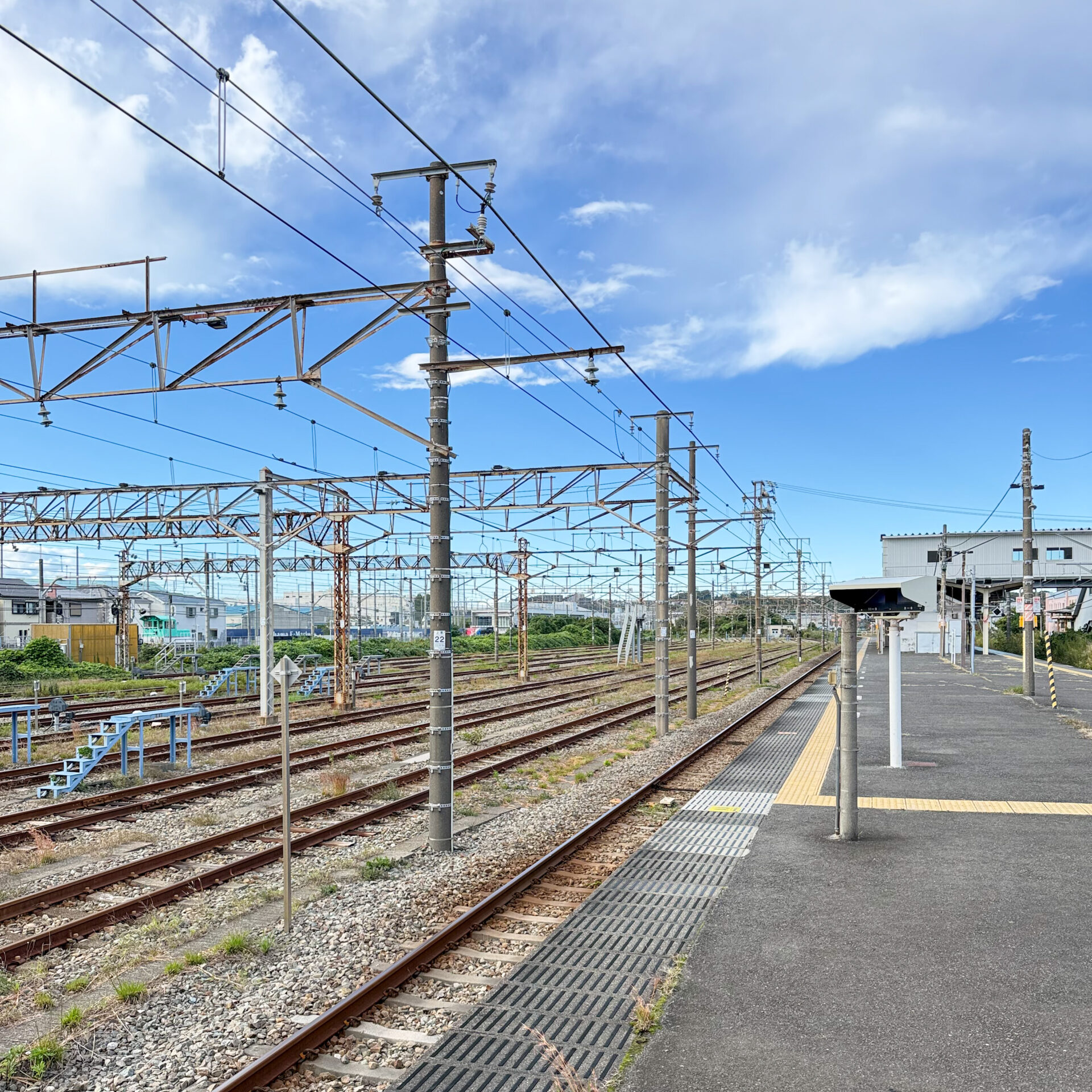 JR久里浜駅構内