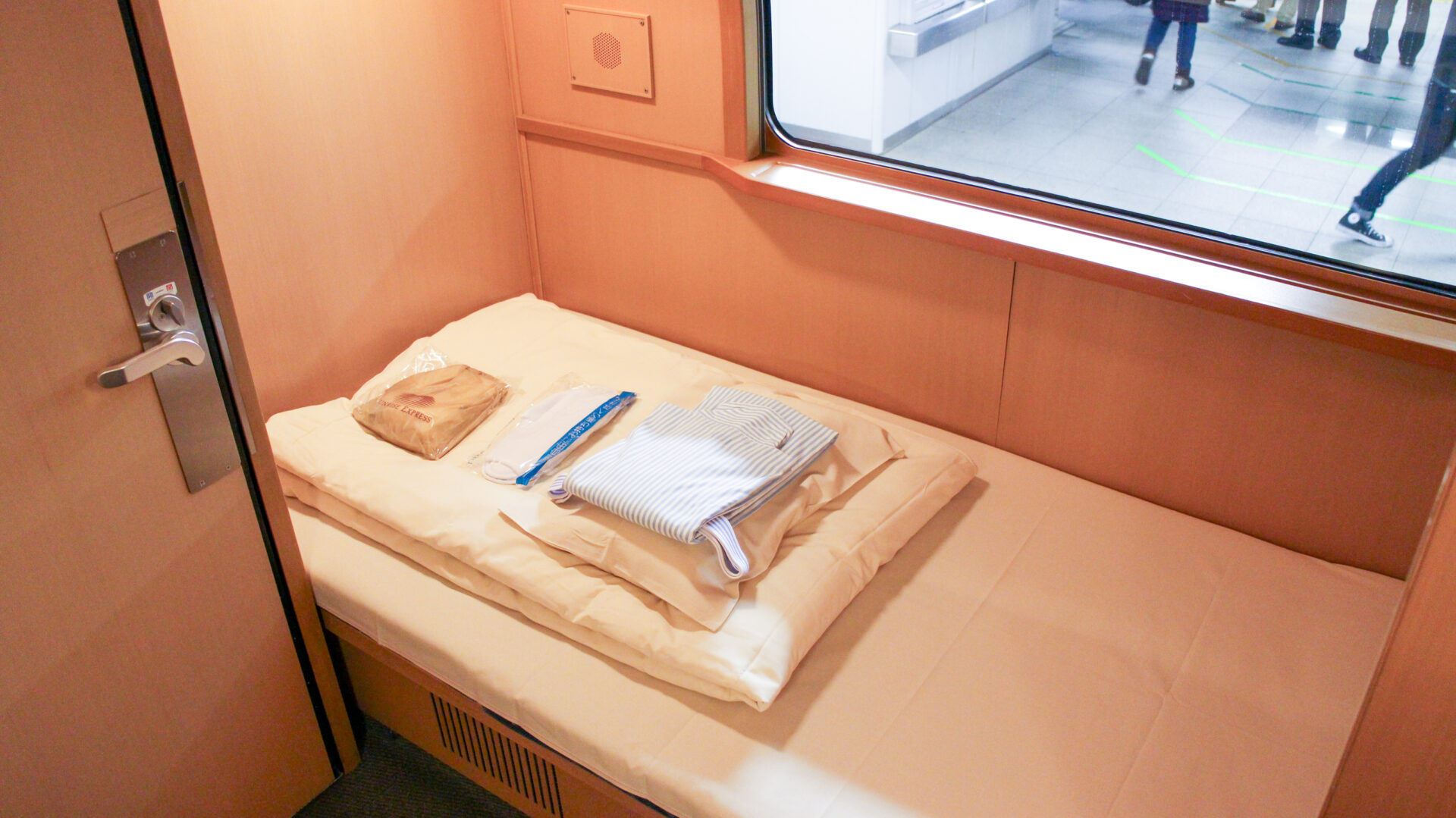 サンライズ瀬戸・出雲シングルデラックス