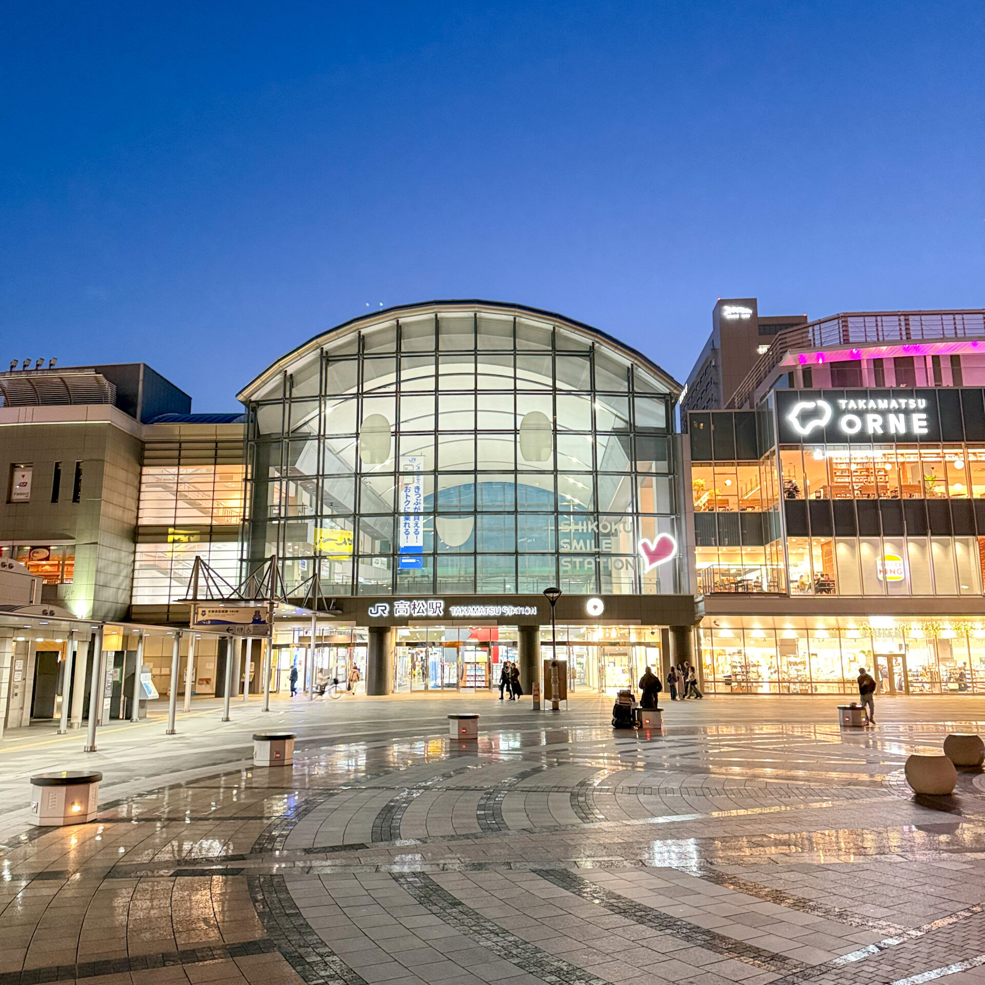 予讃線高松駅駅舎