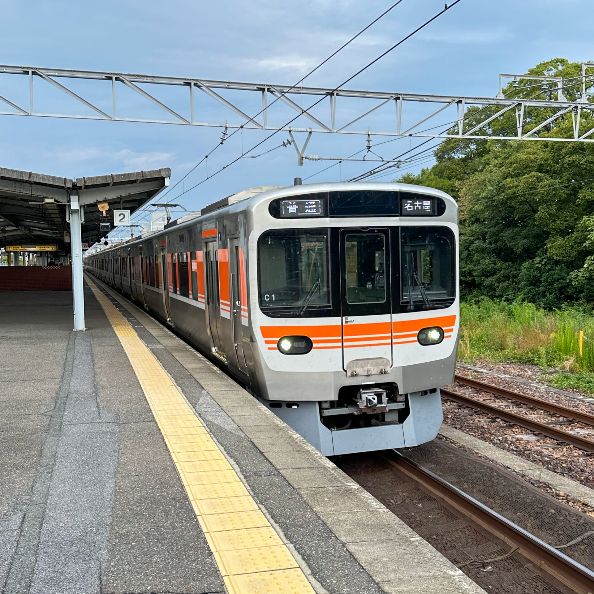 中央本線普通列車315系電車